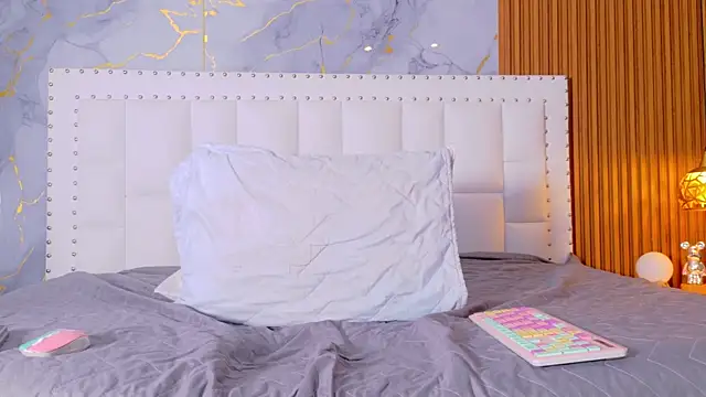 Snapshot of indianschoolgirl chatting on October 22, 2025, 8:08 pm indianschoolgirl online show from October 22, 2025, 8:08 pm