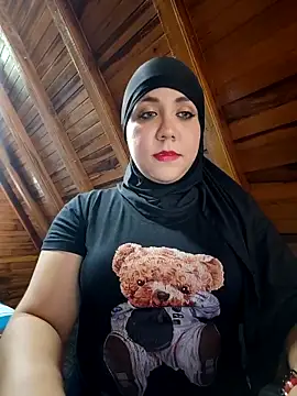 AmbarBurhan online show from March 19, 2025, 4:13 pm