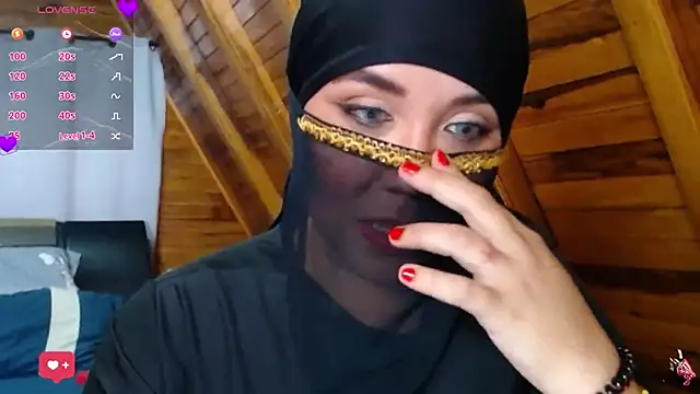 AmbarBurhan online show from October 11, 2025, 3:32 pm