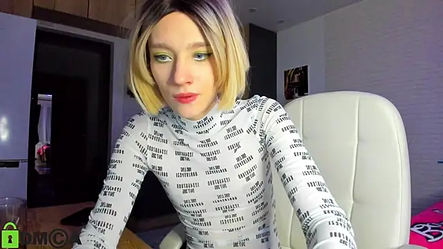  Alice Kitty online show from October 12, 2025, 5:01 pm