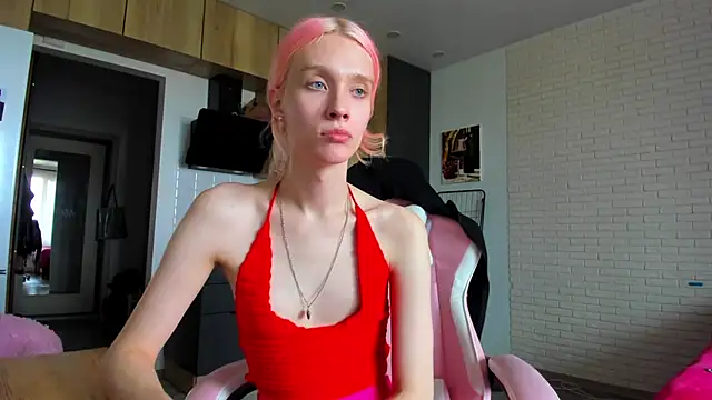  Alice Kitty online show from May 28, 2026, 1:52 pm