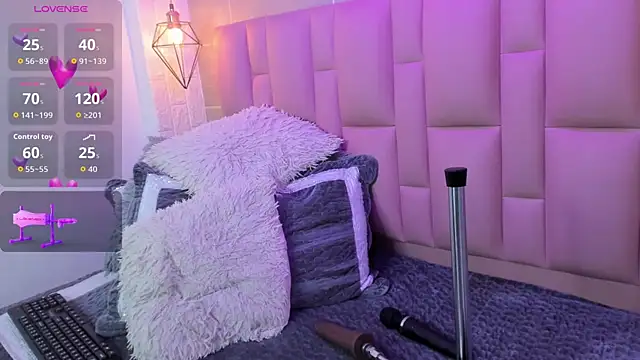 Abbyadams online show from March 18, 2026, 3:31 am