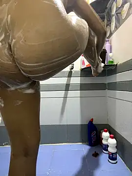 samayra124 online show from September 25, 2025, 2:32 pm