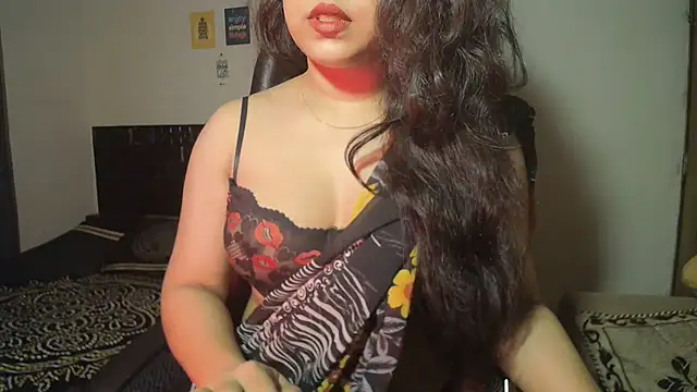 Snapshot of Most-Beautiful-Queen chatting on May 3, 2026, 6:03 pm Most-Beautiful-Queen online show from May 3, 2026, 6:03 pm