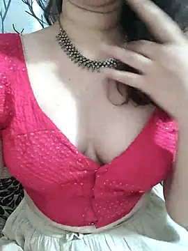 Snapshot of Brown_Maxi chatting on March 15, 2025, 11:51 am Brown Maxi online show from March 15, 2025, 11:51 am