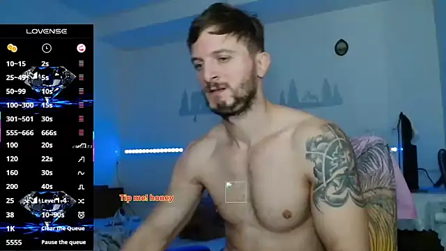 cuple hoot  online show from October 18, 2025, 1:08 am