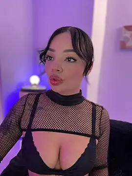 Sara LipsX online show from February 7, 2026, 12:36 am