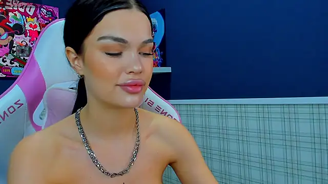 Snapshot of Angel_Sapphire_ chatting on December 6, 2024, 11:22 am Angel Sapphire online show from December 6, 2024, 11:22 am