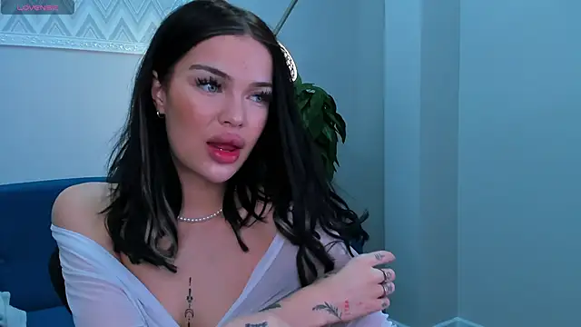 Snapshot of Angel_Sapphire_ chatting on December 26, 2024, 12:16 pm Angel Sapphire online show from December 26, 2024, 12:16 pm