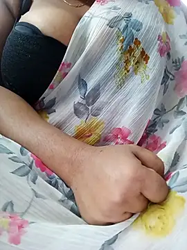 Rexx05xh online show from December 23, 2025, 2:09 am