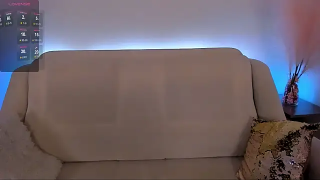 LaVitaBelle online show from September 18, 2025, 1:18 am