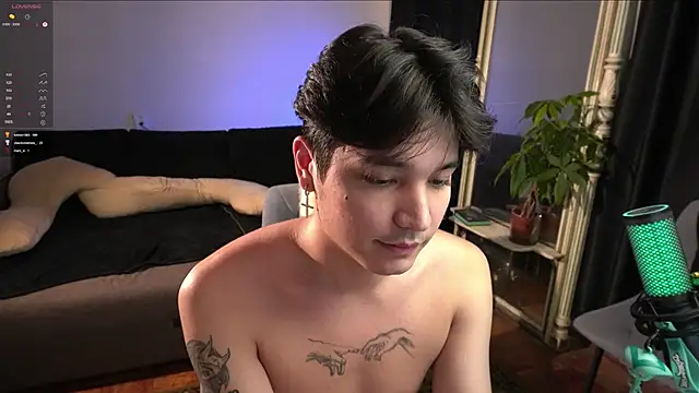 cherrydany online show from September 14, 2025, 6:07 pm