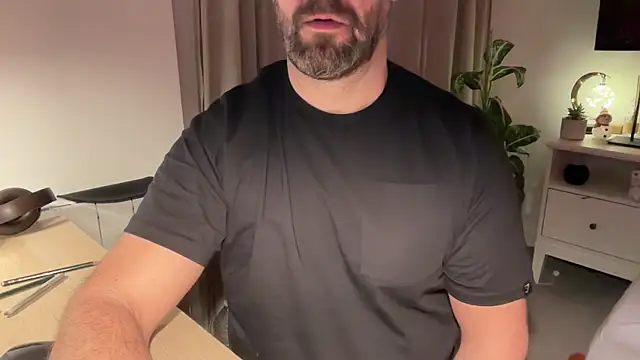 Mr Beef online show from December 13, 2024, 11:17 pm