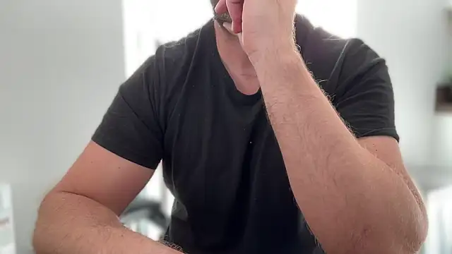 Mr Beef online show from September 8, 2025, 2:16 pm