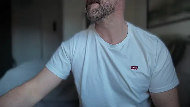 Mr Beef online show from April 6, 2026, 5:58 pm