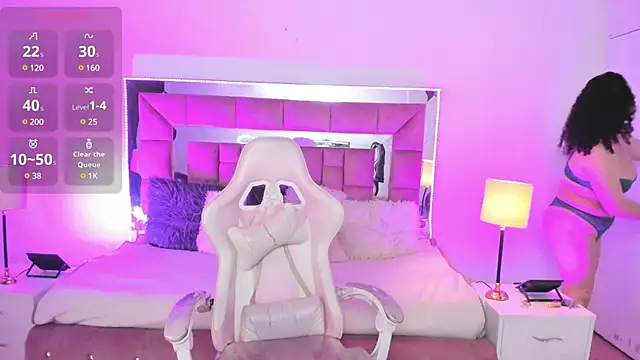 Aliciia cute1 online show from March 20, 2025, 9:56 pm