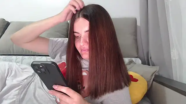  JustmeHere  online show from October 8, 2025, 6:38 pm