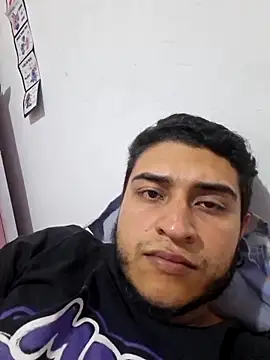 Juanhots online show from May 15, 2026, 10:50 pm