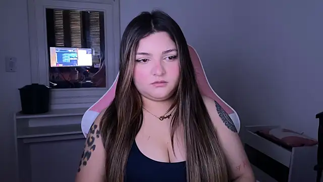 SweetPaige  online show from September 10, 2025, 6:08 pm