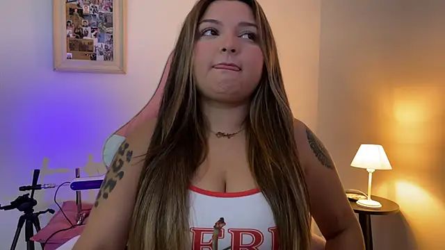 SweetPaige  online show from February 12, 2026, 3:07 pm