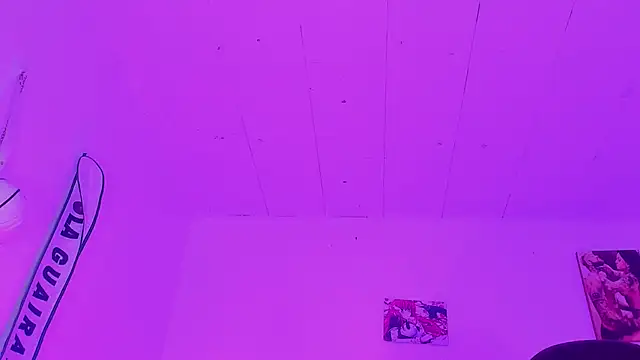 naomy  xx online show from October 7, 2025, 3:14 am