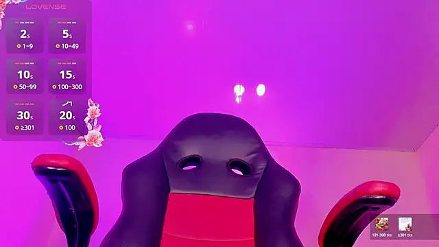 naomy  xx online show from January 8, 2026, 3:09 am