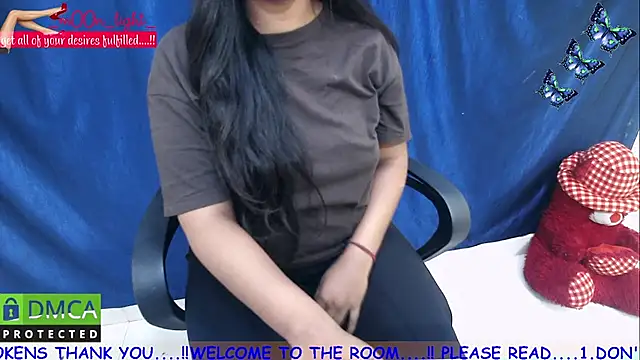  mOOn light  online show from March 15, 2025, 8:48 am