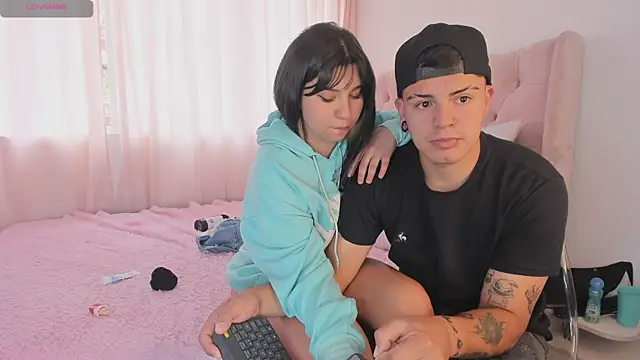 lucy Bensonn online show from March 13, 2025, 3:17 pm