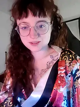 Snapshot of _foxygirl_ chatting on March 4, 2025, 10:05 pm foxygirl online show from March 4, 2025, 10:05 pm