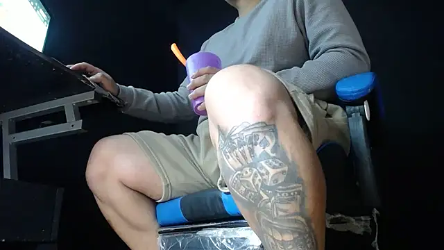 DickMasterfindom online show from May 28, 2026, 6:49 pm
