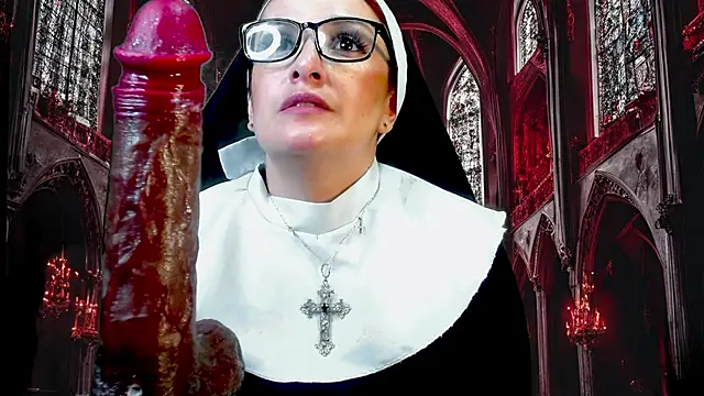 helenas fantasy online show from December 8, 2024, 7:58 am