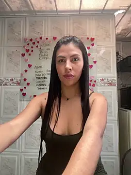 Alanna atm  online show from January 16, 2025, 4:18 pm