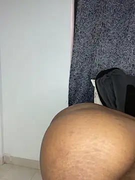 chocogirl01 online show from September 11, 2025, 10:04 am