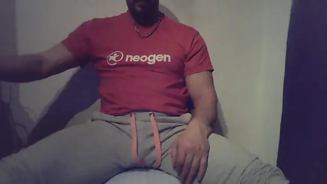 fl3xxx1 online show from February 17, 2025, 5:53 pm