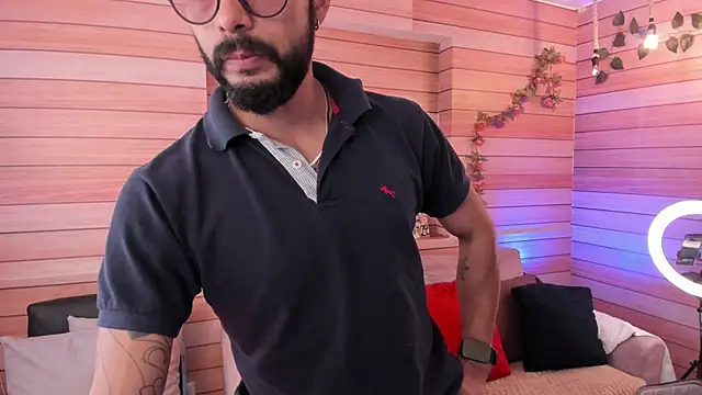 Tom cooper  online show from February 19, 2025, 1:06 pm