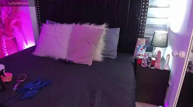 Sofiia-Rubb online show from February 15, 2025, 4:25 am