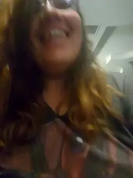 WitchiKitti online show from September 17, 2025, 5:31 am