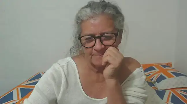 Snapshot of candy_mature_ chatting on February 20, 2025, 1:25 am candy mature online show from February 20, 2025, 1:25 am