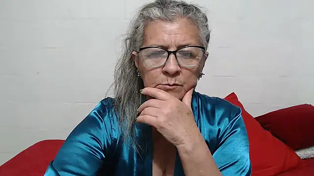 Snapshot of candy_mature_ chatting on October 13, 2025, 10:32 pm candy mature online show from October 13, 2025, 10:32 pm