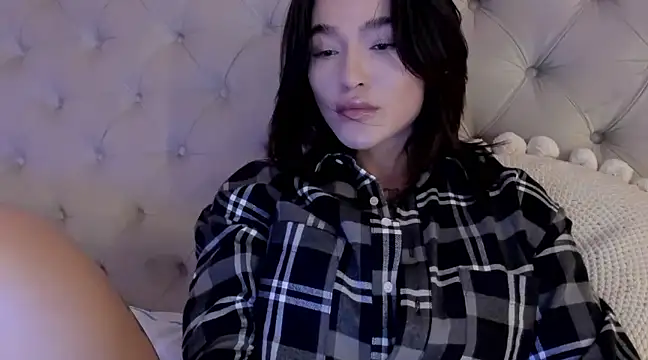 vangie  online show from January 26, 2025, 2:24 am