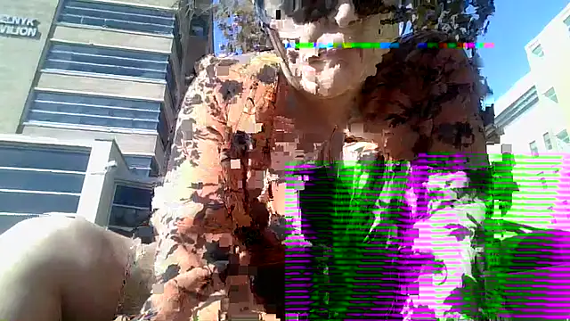 HeyyImHarlowe online show from September 30, 2025, 7:52 pm