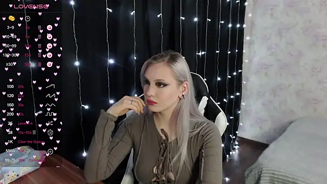 VikaPowers online show from March 1, 2025, 12:01 pm