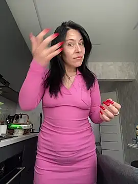 CuteNata online show from May 25, 2026, 11:05 am