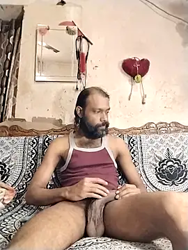 BadBoySmoker7070 online show from November 9, 2025, 1:53 pm