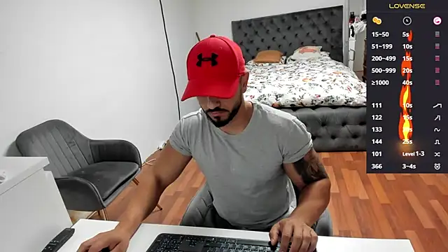 supermanboy94 online show from September 30, 2025, 6:18 am