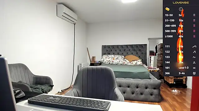 supermanboy94 online show from October 7, 2025, 5:48 am