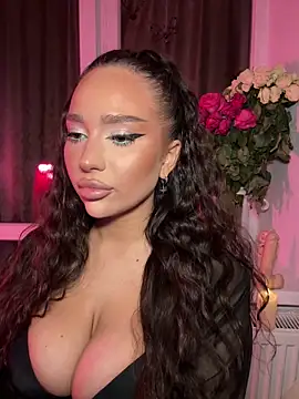 Snapshot of CardiSweetBaby chatting on January 14, 2026, 6:24 pm CardiSweetBaby online show from January 14, 2026, 6:24 pm