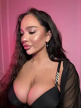 Snapshot of CardiSweetBaby chatting on February 2, 2026, 7:23 pm CardiSweetBaby online show from February 2, 2026, 7:23 pm