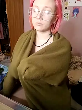 DeviJonson online show from February 25, 2025, 6:53 pm