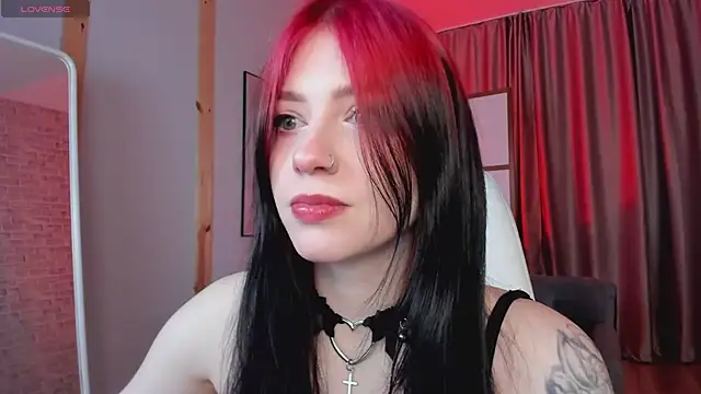 arielabradberry online show from February 11, 2025, 4:35 pm